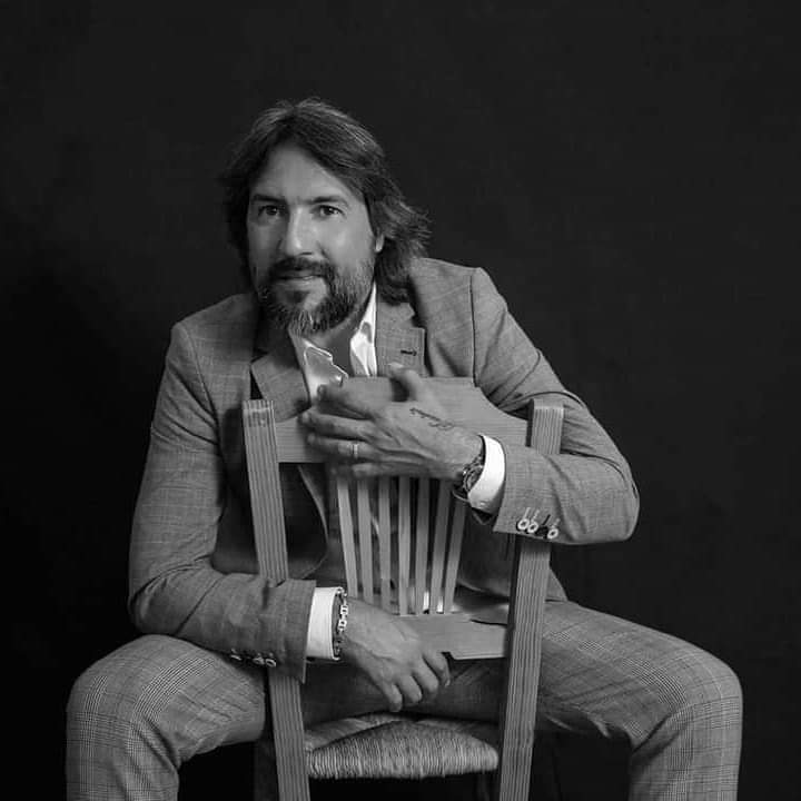 Javier Flores "El Indio" cantaor flamenco natural del polígono sur de Sevilla.